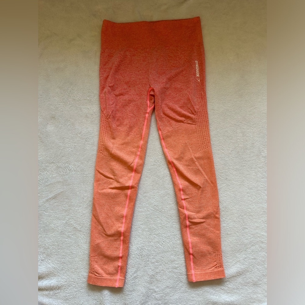 GYMSHARK Pink Orange Ombre Adapt Seamless Leggings Size Medium High Rise​
